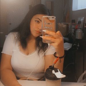 Meet your Posher, Rubi ❤️